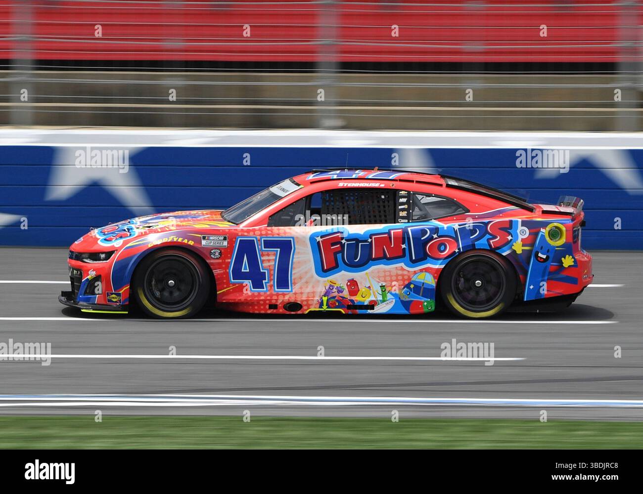 CHARLOTTE, NC - MAY 24: Ricky Stenhouse Jr (#47 Hyak Motorsports ...