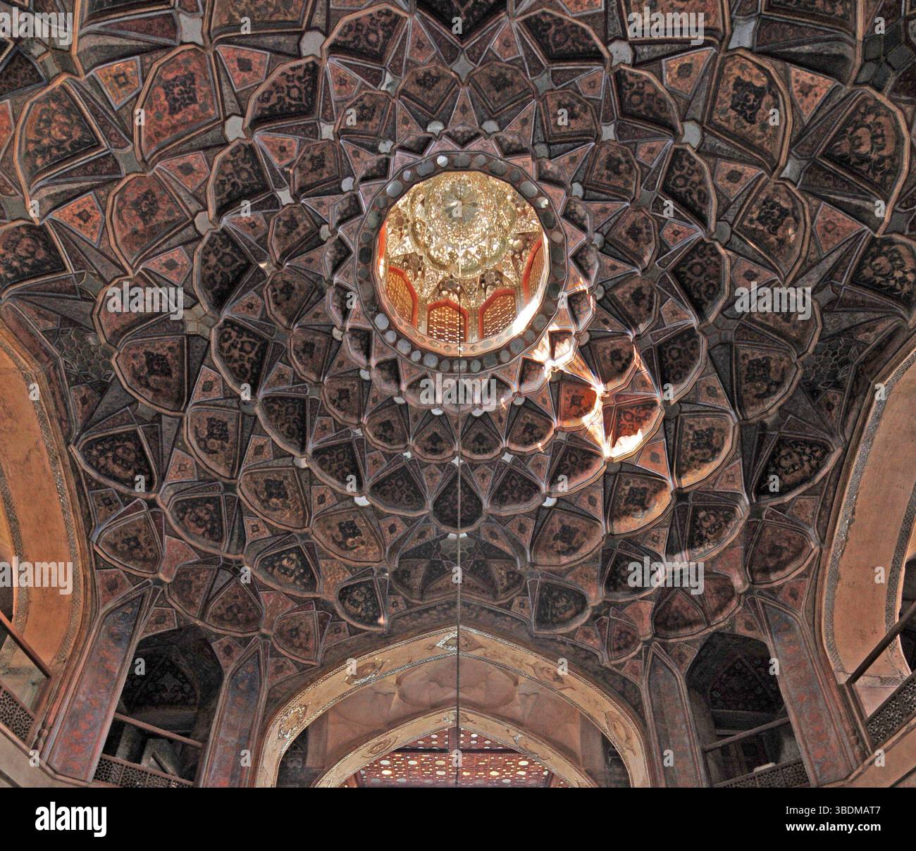 Example With Behest The Hasht-Behest Palace in Isfahan, Iran, was built in the 17th century ...