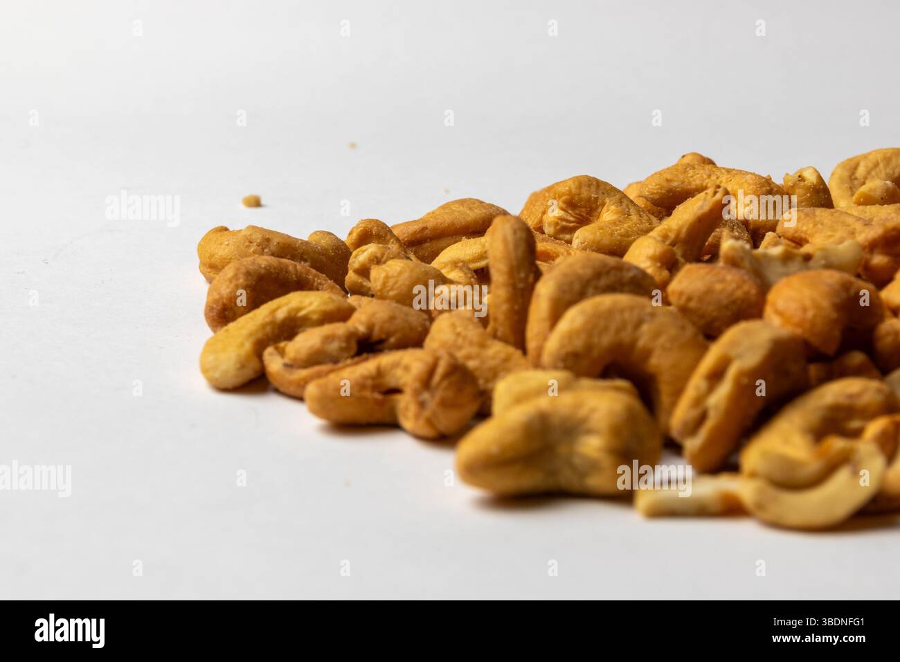Cashew nut with skin hi-res stock photography and images - Alamy