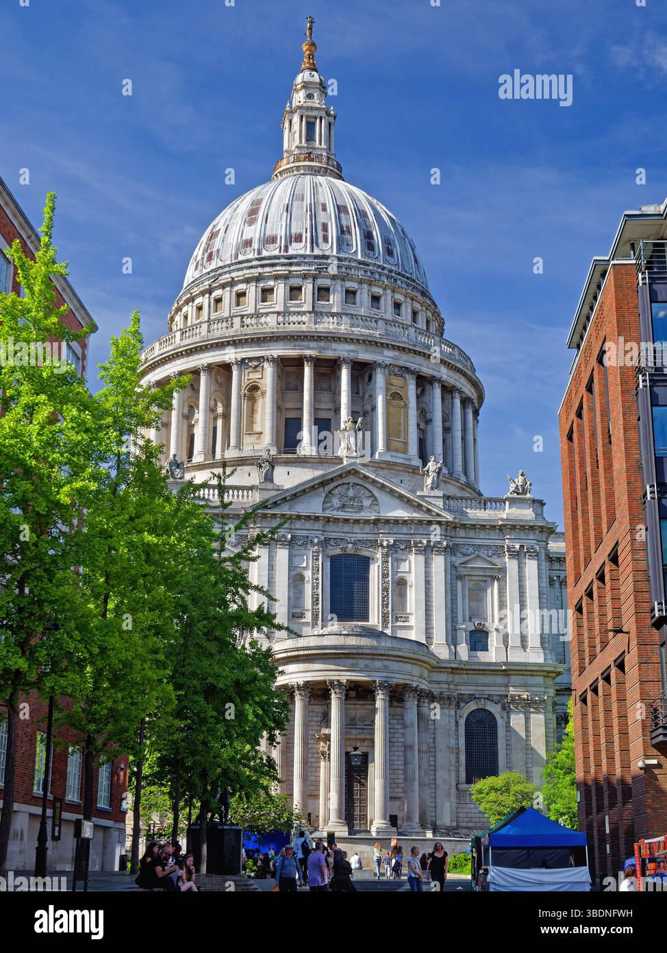 UK, London, St Paul's Cathedral from Peter's Hill. Stock Photo