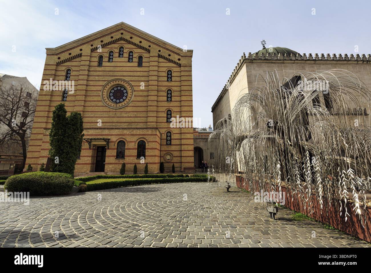Tree of Life, Emanuel Tree, Great Synagogue, Nagy Zsinagoga, Garden ...
