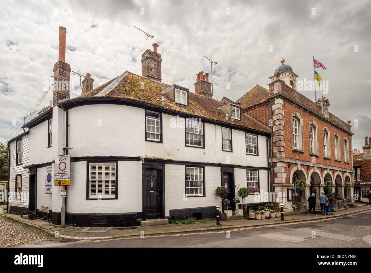 Rye town hall hi-res stock photography and images - Alamy