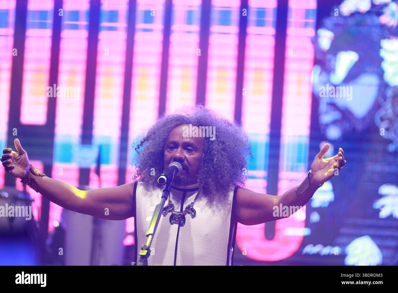 salvador, bahia, brazil - may 7, 2025: singer and composer Chico Cesar ...