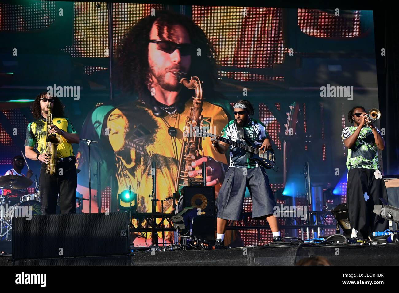 london-uk-25th-may-2025-ezra-collective-performs-at-cross-the