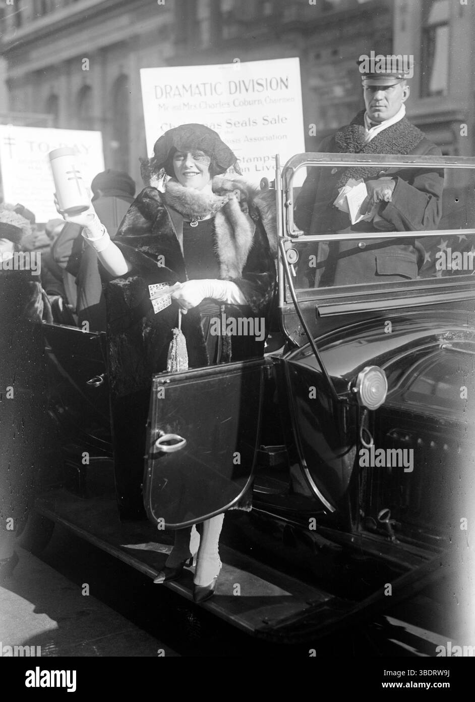 Dorothy Follis (1892 – 1923) American actress and soprano singer. Stock Photo