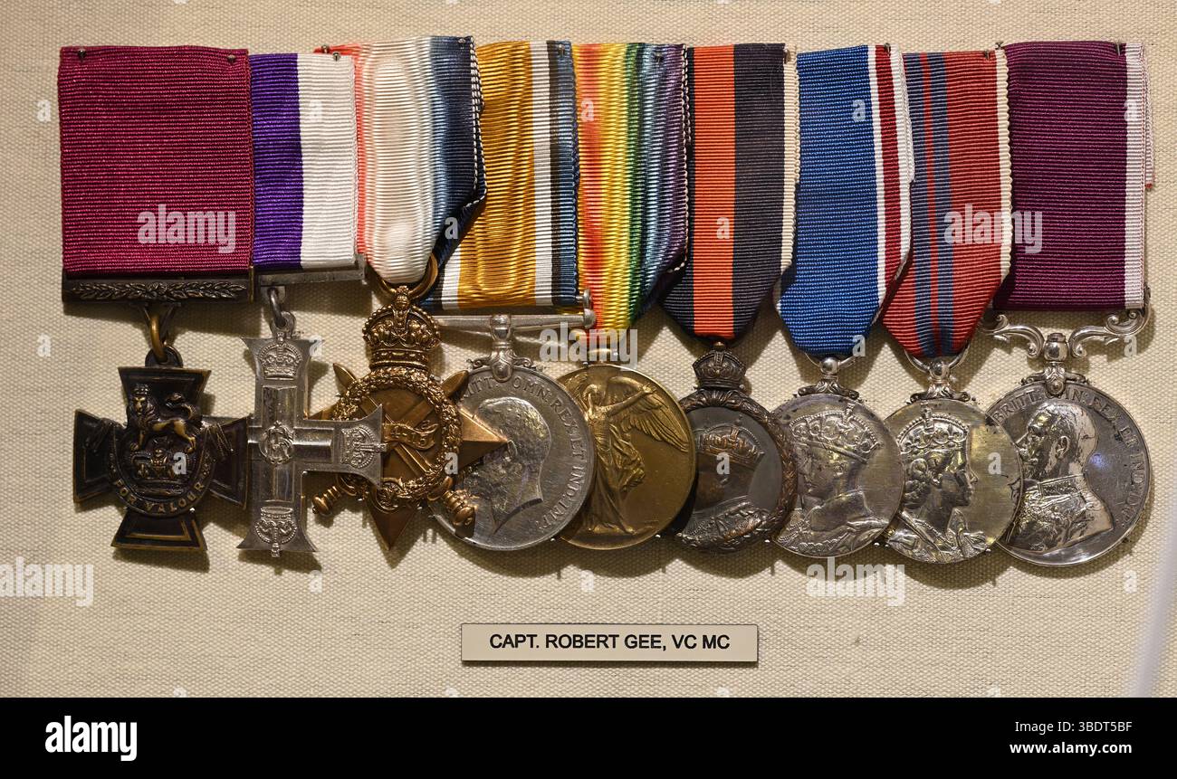Medals of Captain Robert Gee including Victoria Cross and Military Cross during WWI Stock Photo