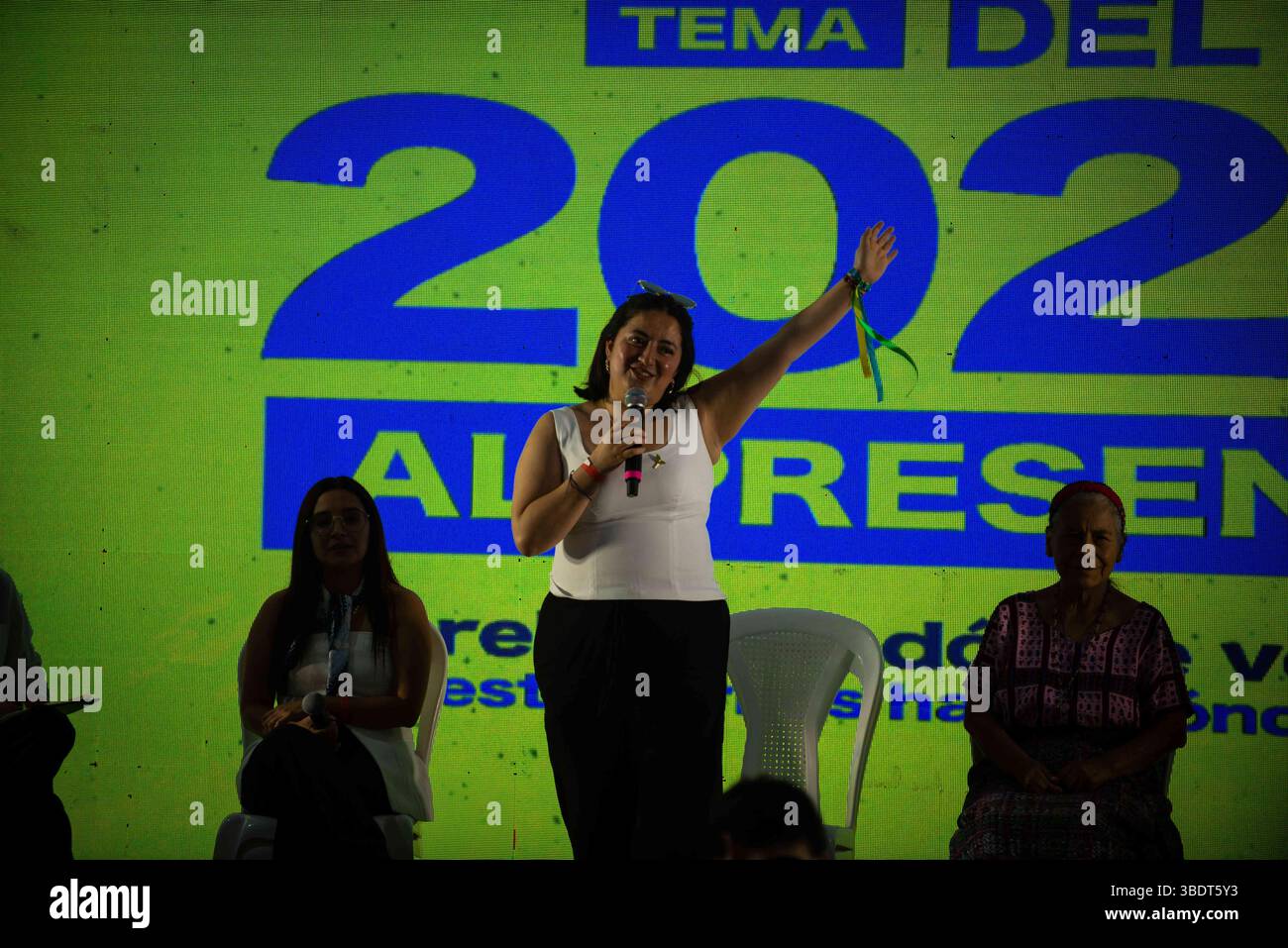 Guatemala City, Guatemala City, Guatemala. 25th May, 2025. Representative SAMUEL PEREZ, who leads the new political party Raices, which he called the foundation of the official government party cancelled Semilla Movement party. (Credit Image: © Fernando Chuy/ZUMA Press Wire) EDITORIAL USAGE ONLY! Not for Commercial USAGE! Stock Photo