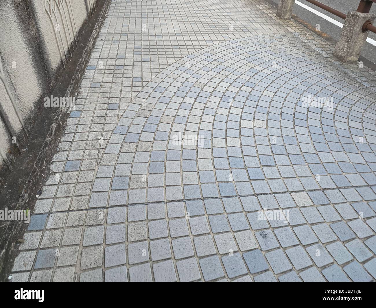 Japan Sidewalk Area Walking Stock Photo - Alamy