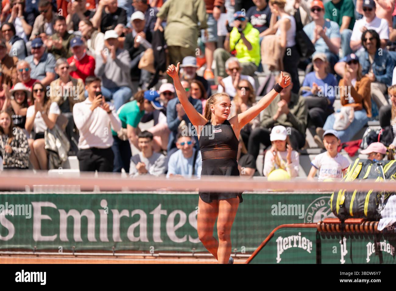 Paris, France. 23rd May, 2025. PARIS, FRANCE - MAY 23: Sara Bejlek of the Czech Republic during Previews ahead of the 2025 French Open at Roland Garros on May 23, 2025 in Paris, France. (Photo by Marleen Fouchier/BSR Agency) Credit: BSR Agency/Alamy Live News Stock Photo