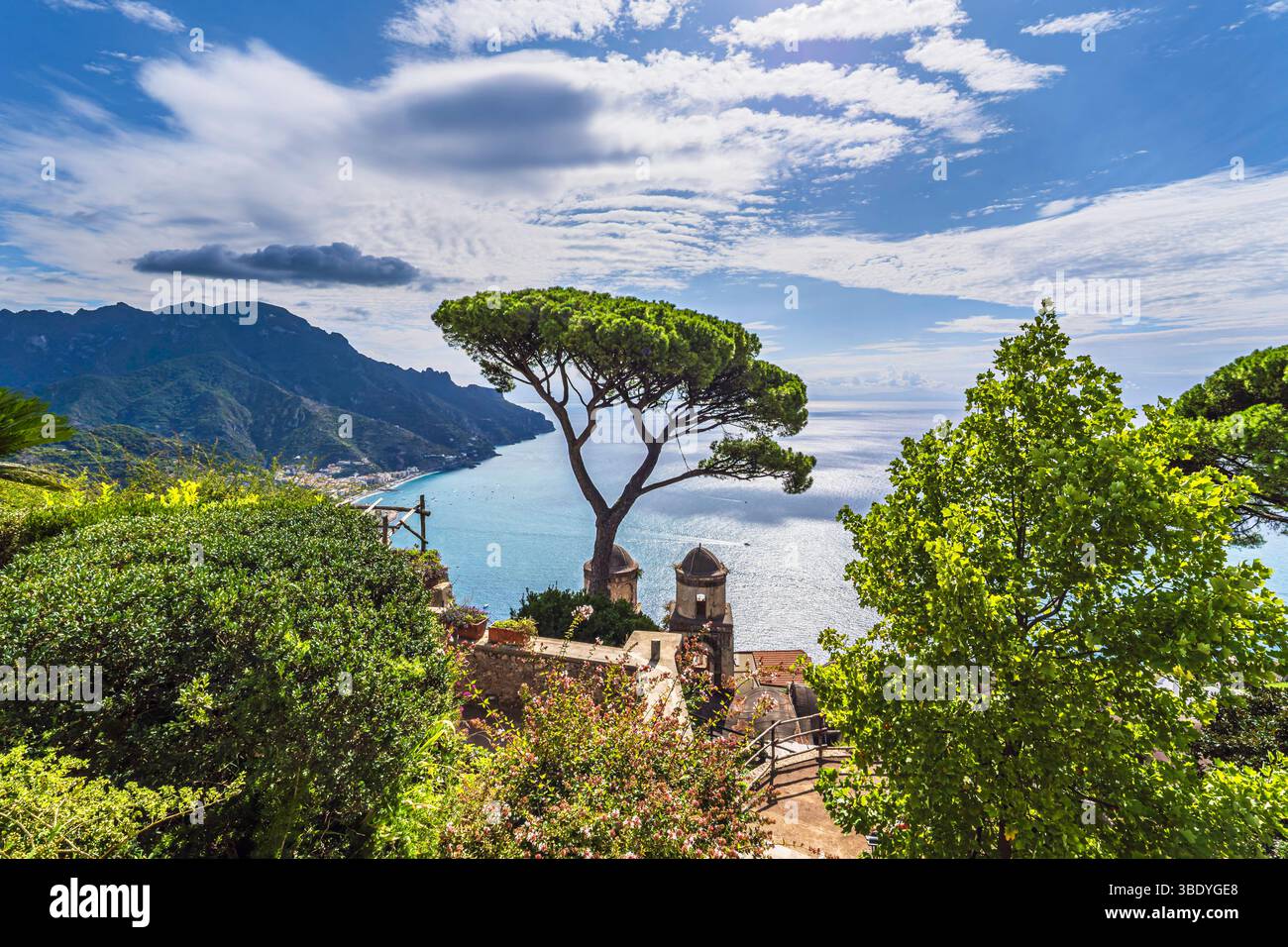 Church tree in ravello hi-res stock photography and images - Alamy