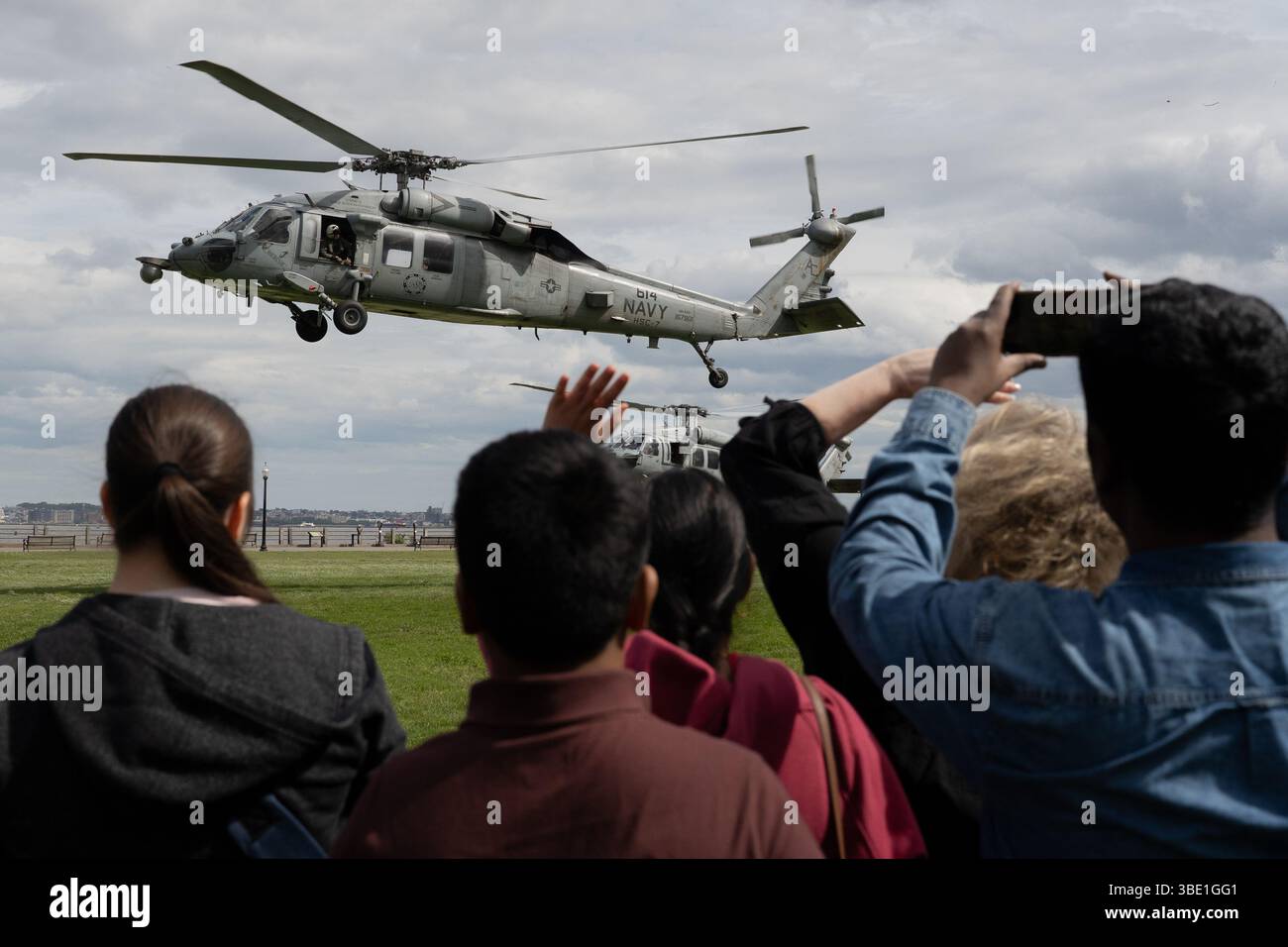 May 2025 jersey city hi res stock photography and images Alamy