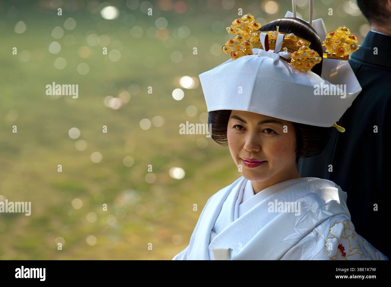 Bride wearing traditional kimono tsunokakushi hi-res stock