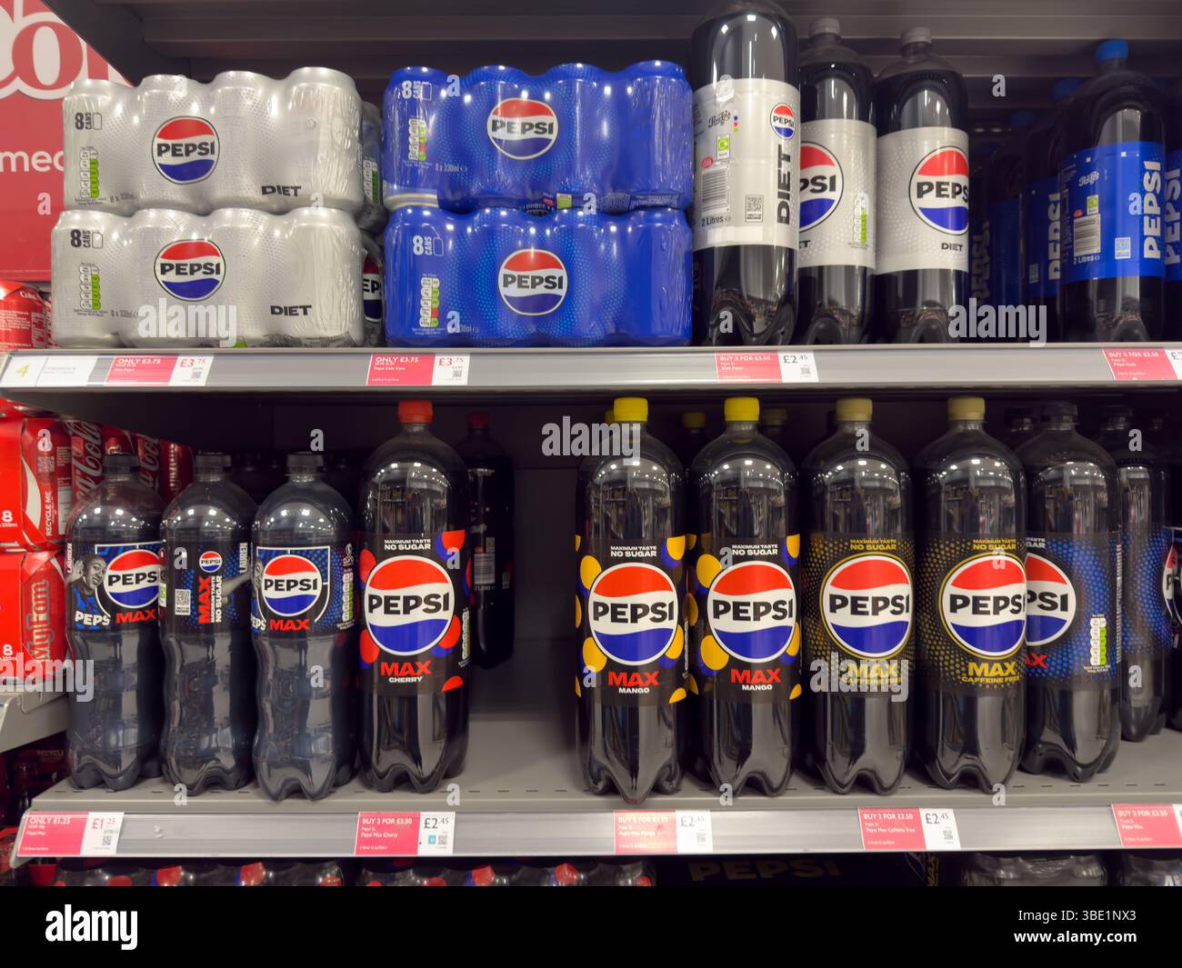 Drinks supermarket soft pepsi hi-res stock photography and images - Alamy