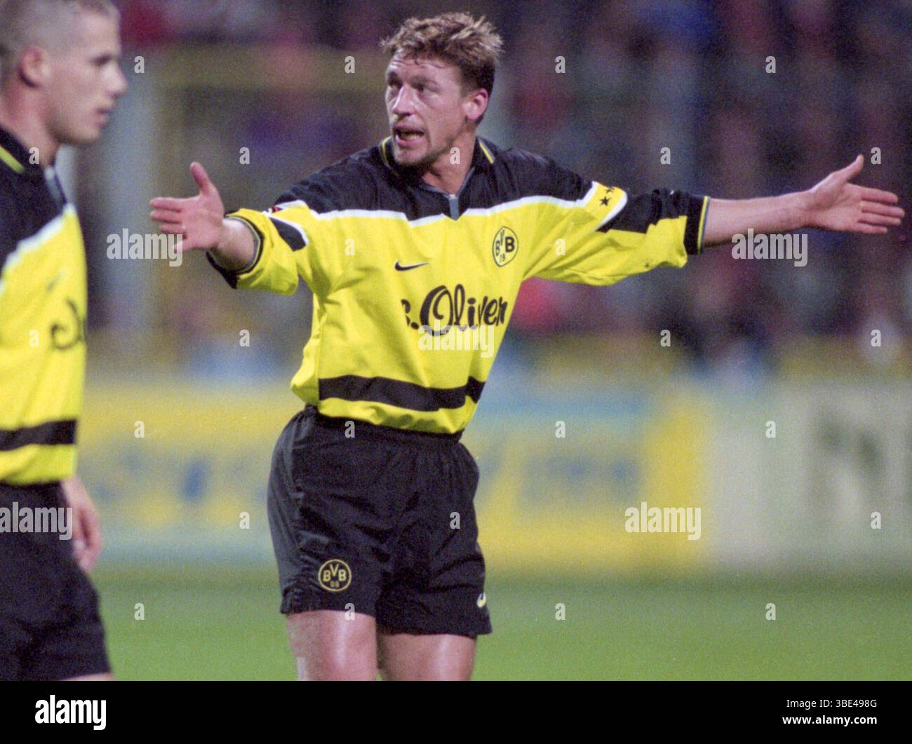 Borussia dortmund 1998 hi-res stock photography and images