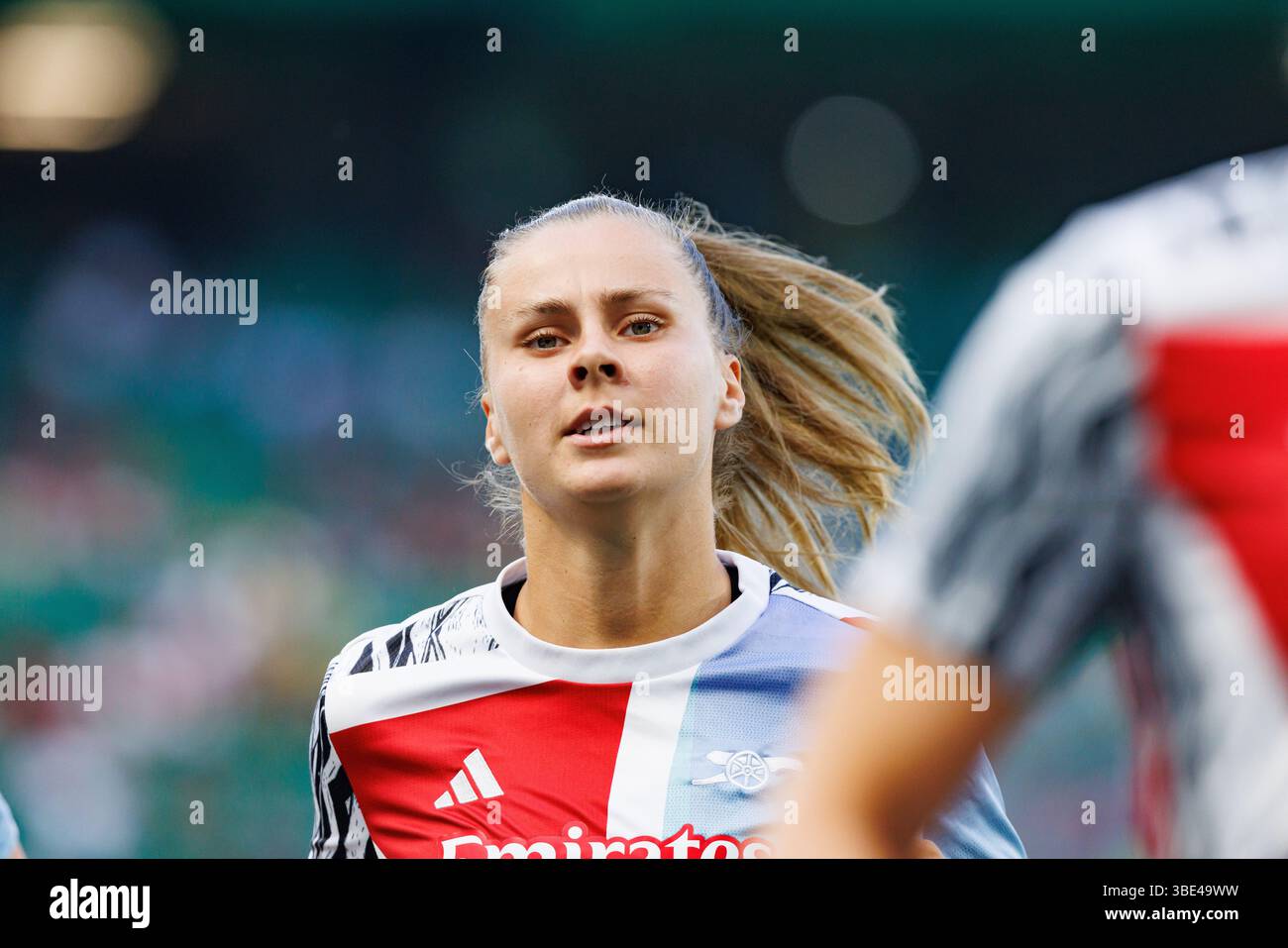 victoria-pelova-seen-during-uefa-womens-champions-league-2025-final