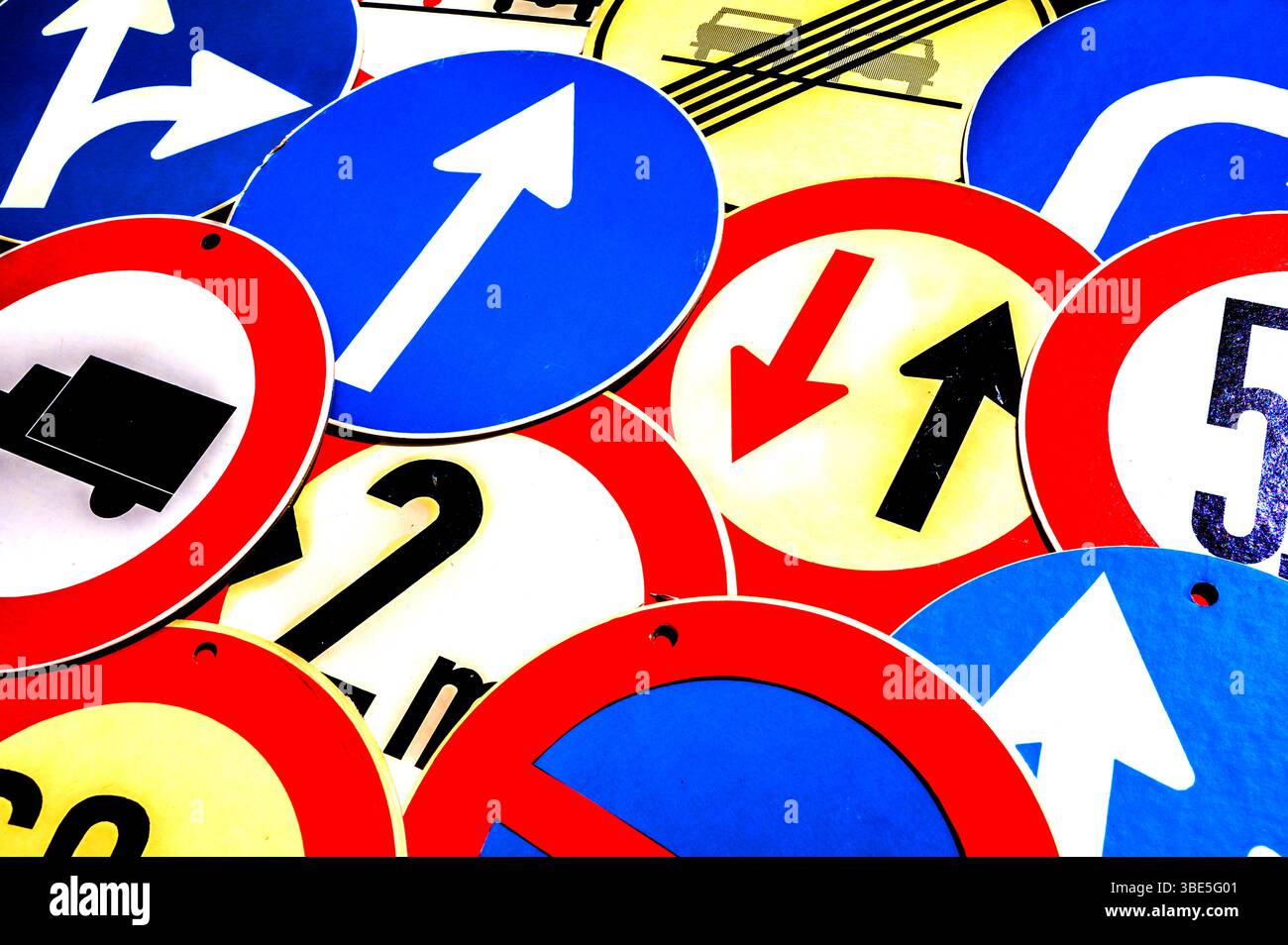Verkehrszeichen - Traffic signs Stock Photo - Alamy