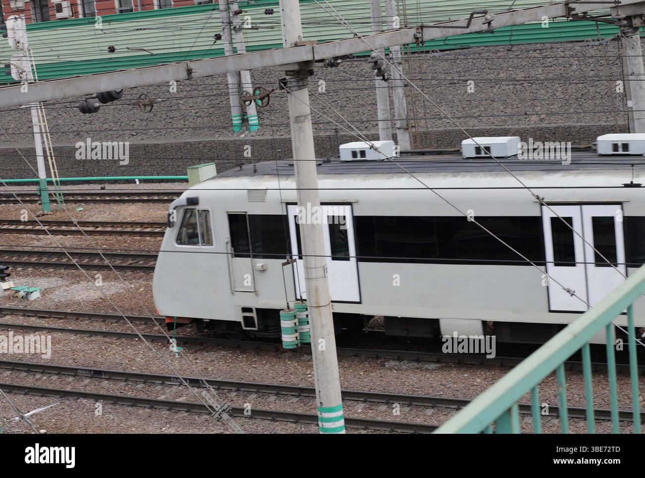 Blue and grey trains hi-res stock photography and images - Alamy