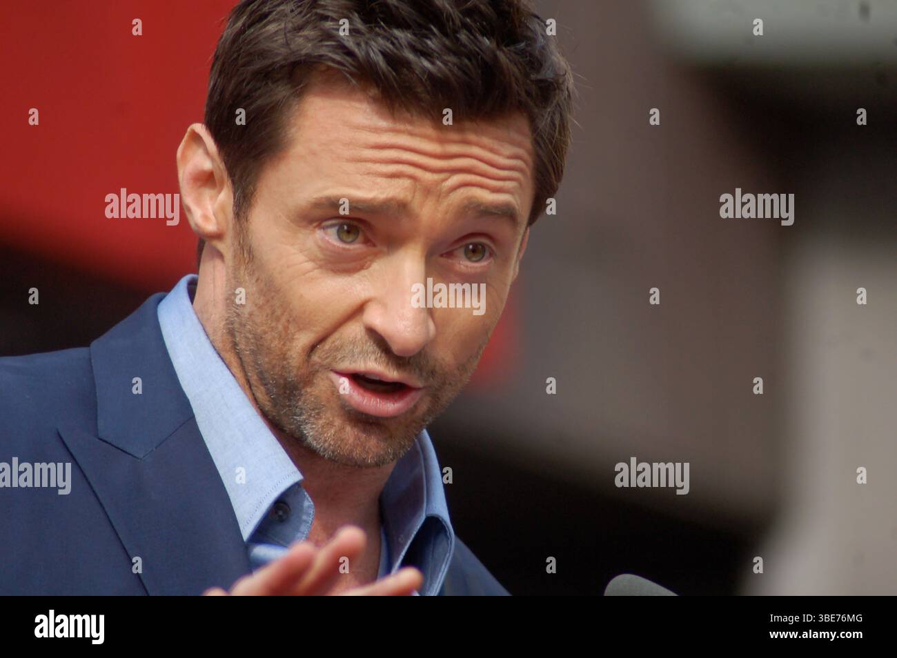 Hugh Jackman gets his star on the Hollywood Walk of Fame, celebrating ...