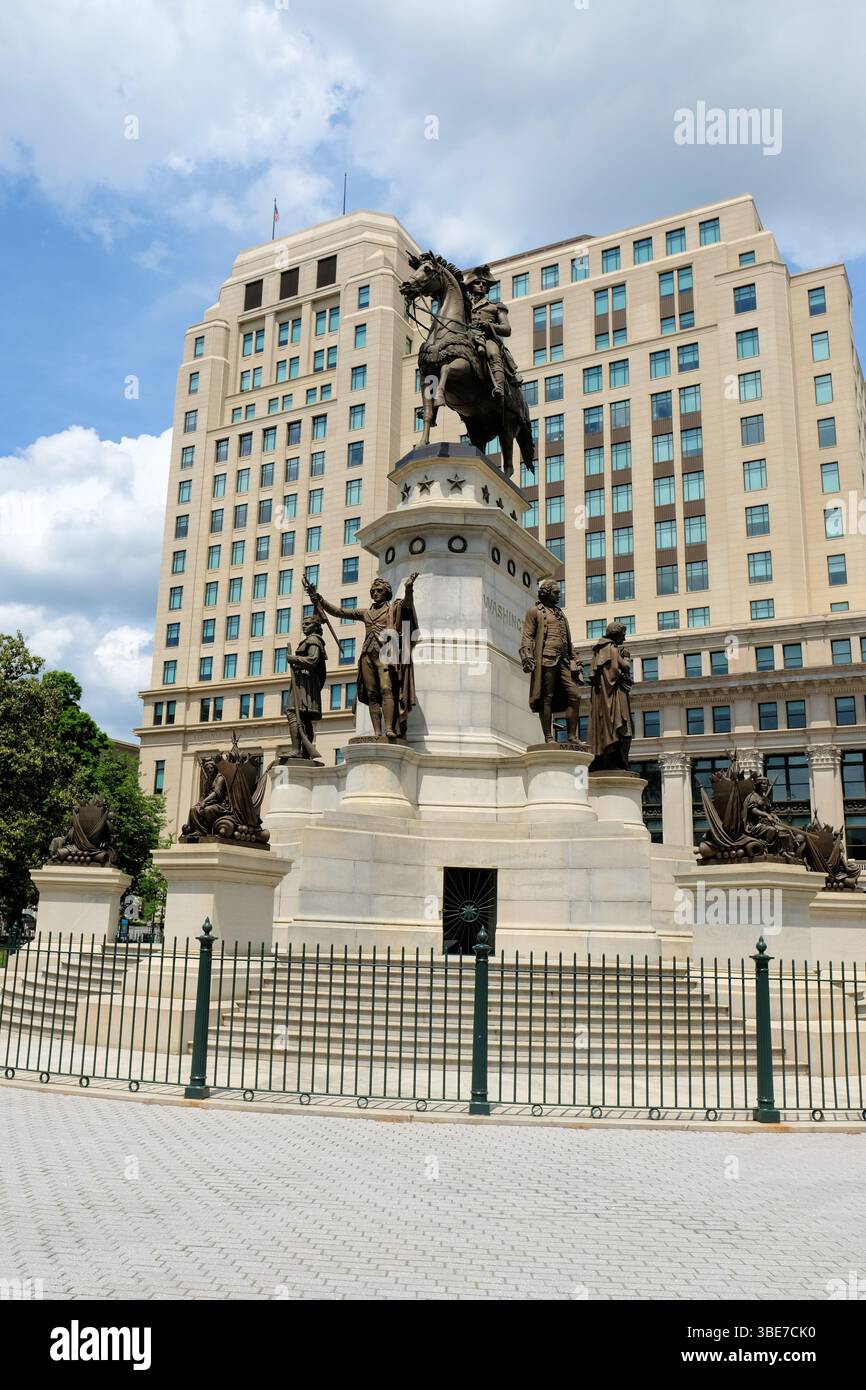 Washington Equestrian Monument on Capitol Square in Richmond, Virginia; George Washington on horse surrounded by state contributions to independence. Stock Photo