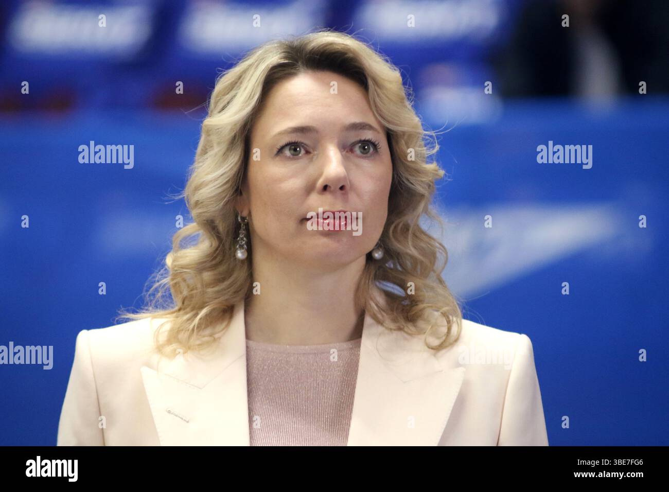 Misrlik ayollarning onlayn porno videolarini tomosha qiling