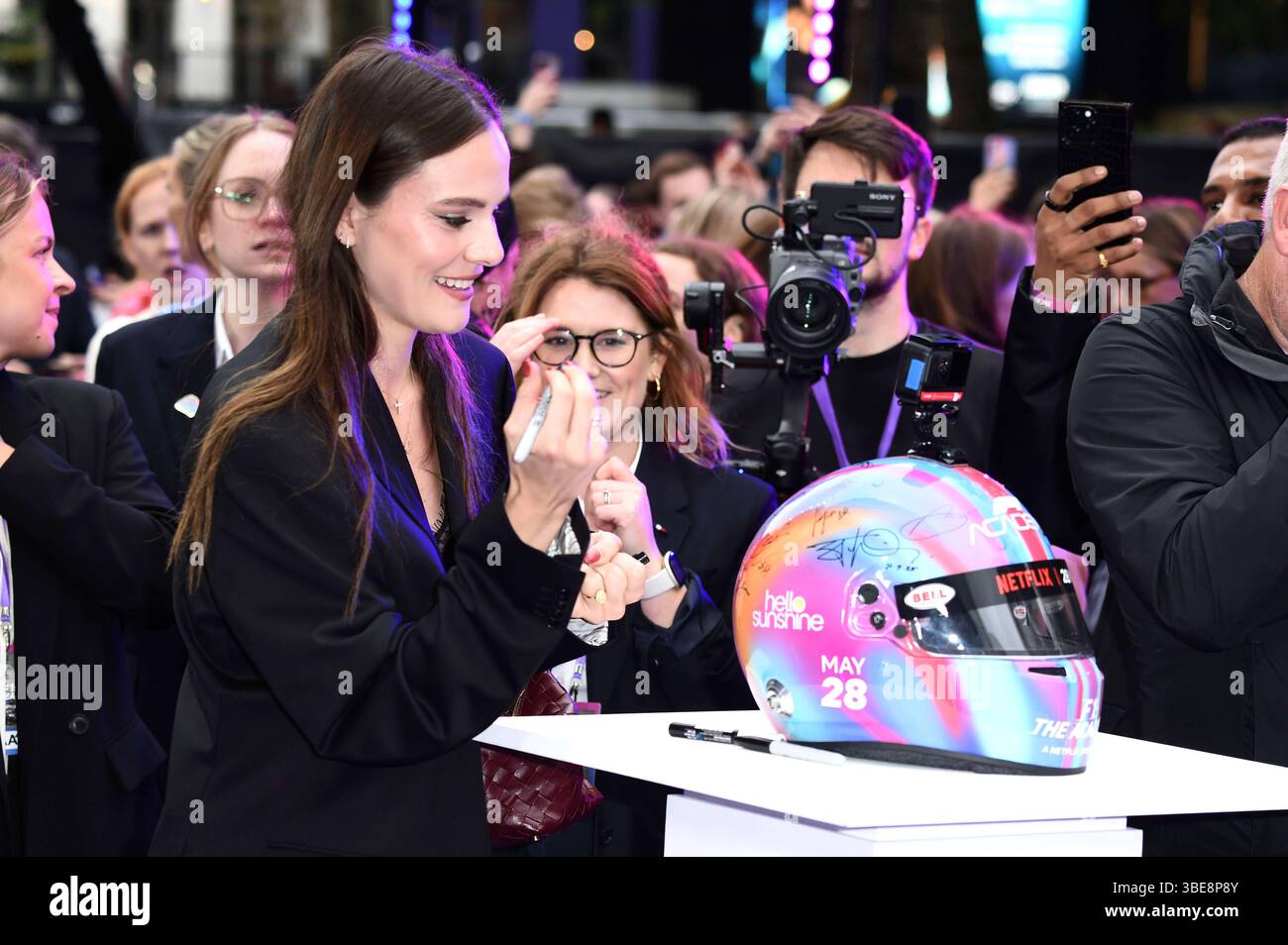 Holly Ramsey bei der Premiere der Netflix Dokuserie F1: The Academy im ...
