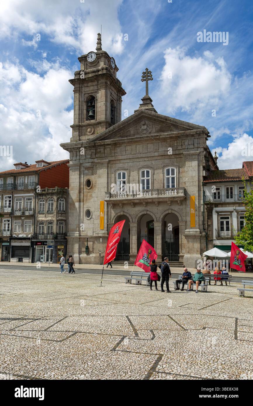 Basilica church of Saint Peter, Largo do Toural, Toural square, city of Guimaraes, northern Portugal, Europe Stock Photo