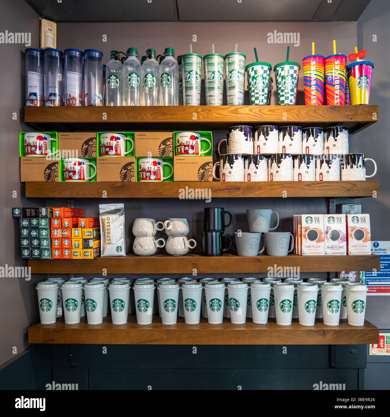 Starbucks cups in shelf hi-res stock photography and images - Alamy
