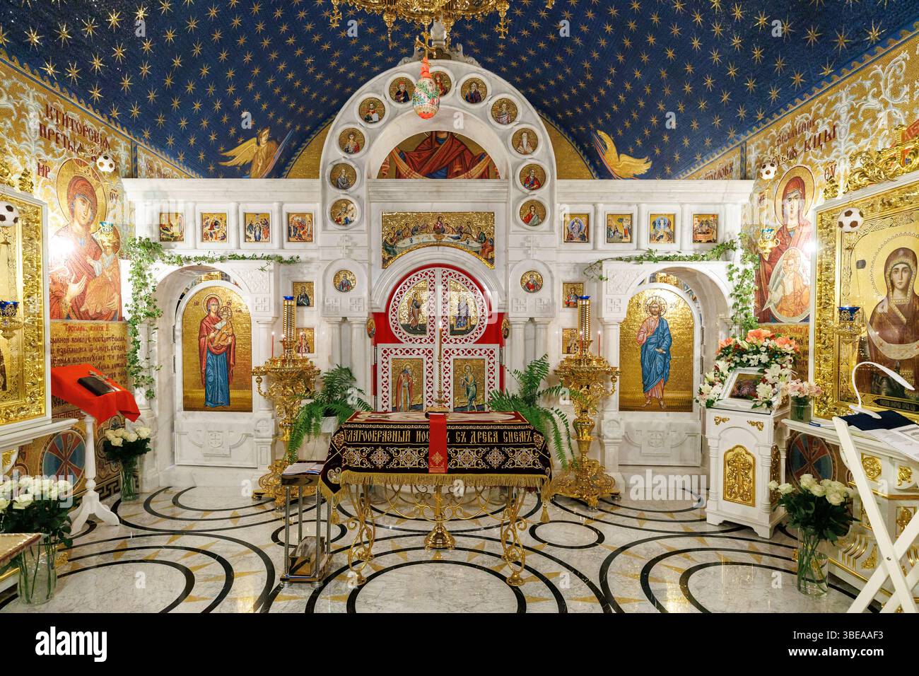 Byzantine eastern orthodox tradition hi-res stock photography and ...