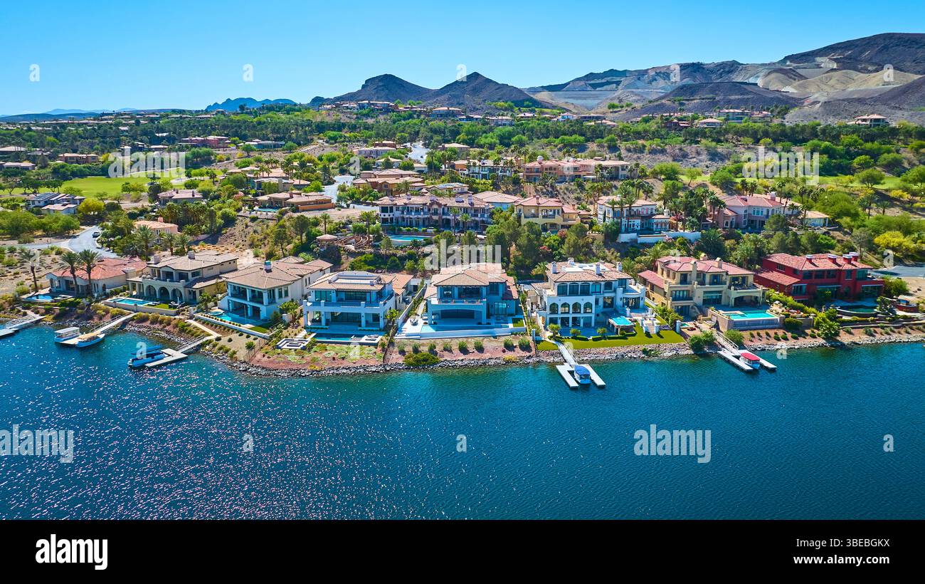 aerial-luxury-waterfront-homes-desert-oasis-lake-las-vegas-fly-over
