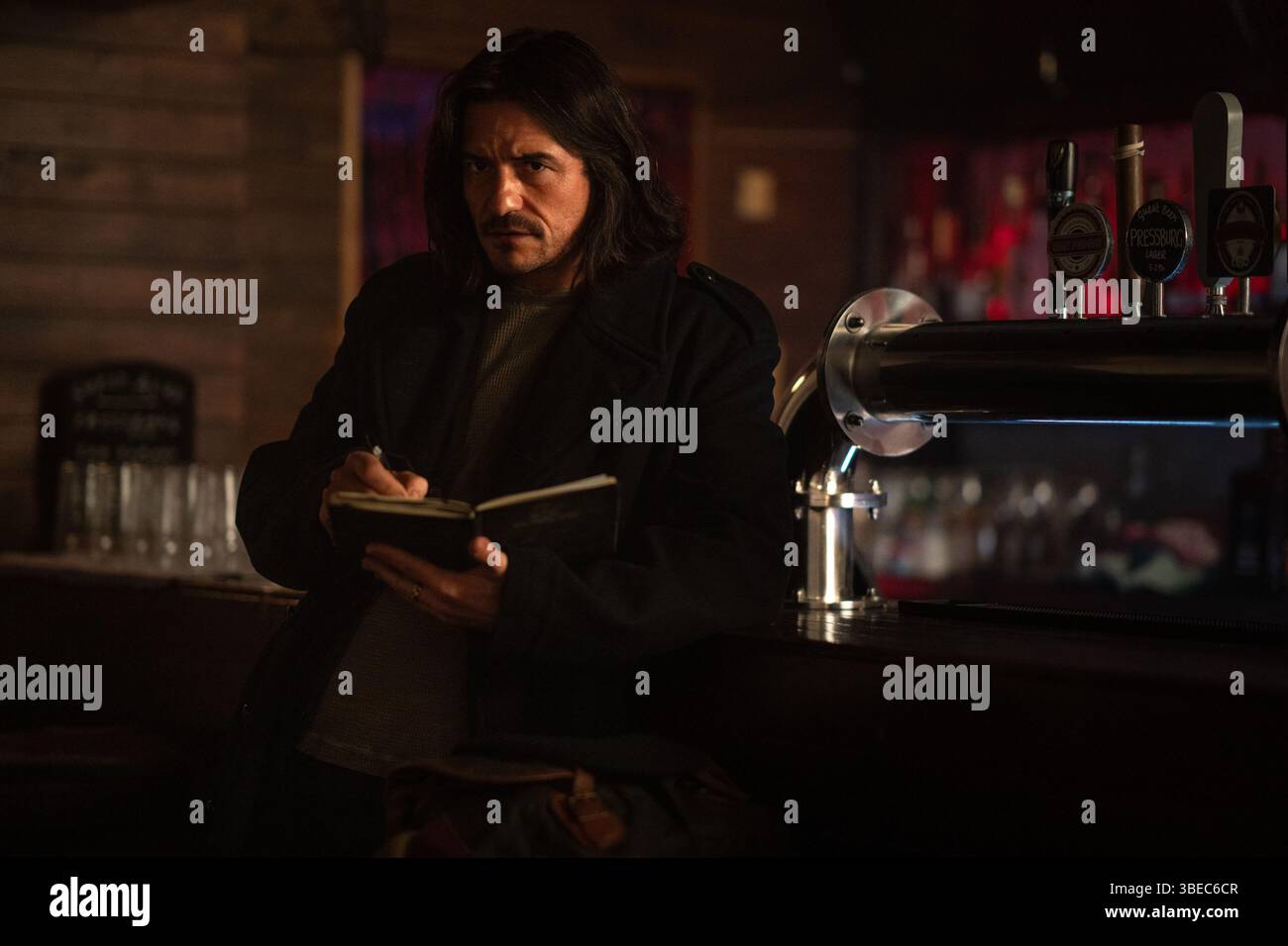 Jackson Kingsley (@jacksonjkingsley) • Instagram photos and videos, image size:1300x956