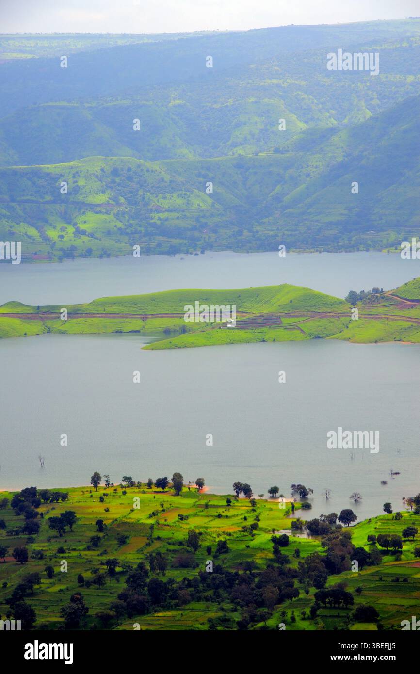 Scenic view of the Sahyadri Mountain Ranges, near Kaas Pathar, a famous ...