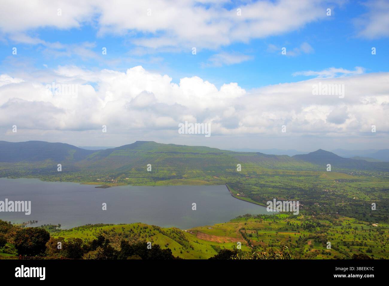 Scenic view of the Sahyadri Mountain Ranges, near Kaas Pathar, a famous ...