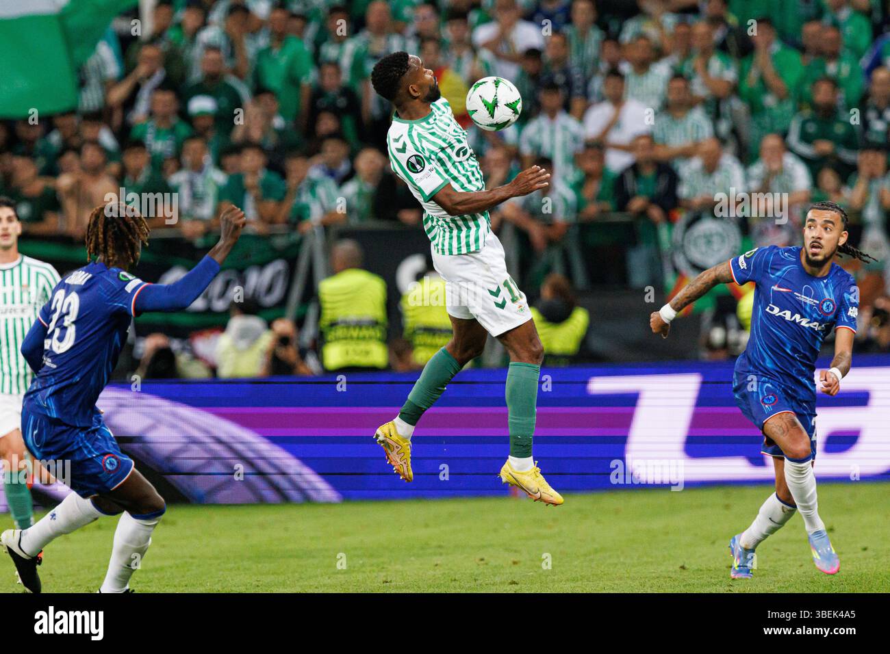 Écharpe Finale UEFA Conference League 2025 – Real Betis Vs Chelsea – Neuve
