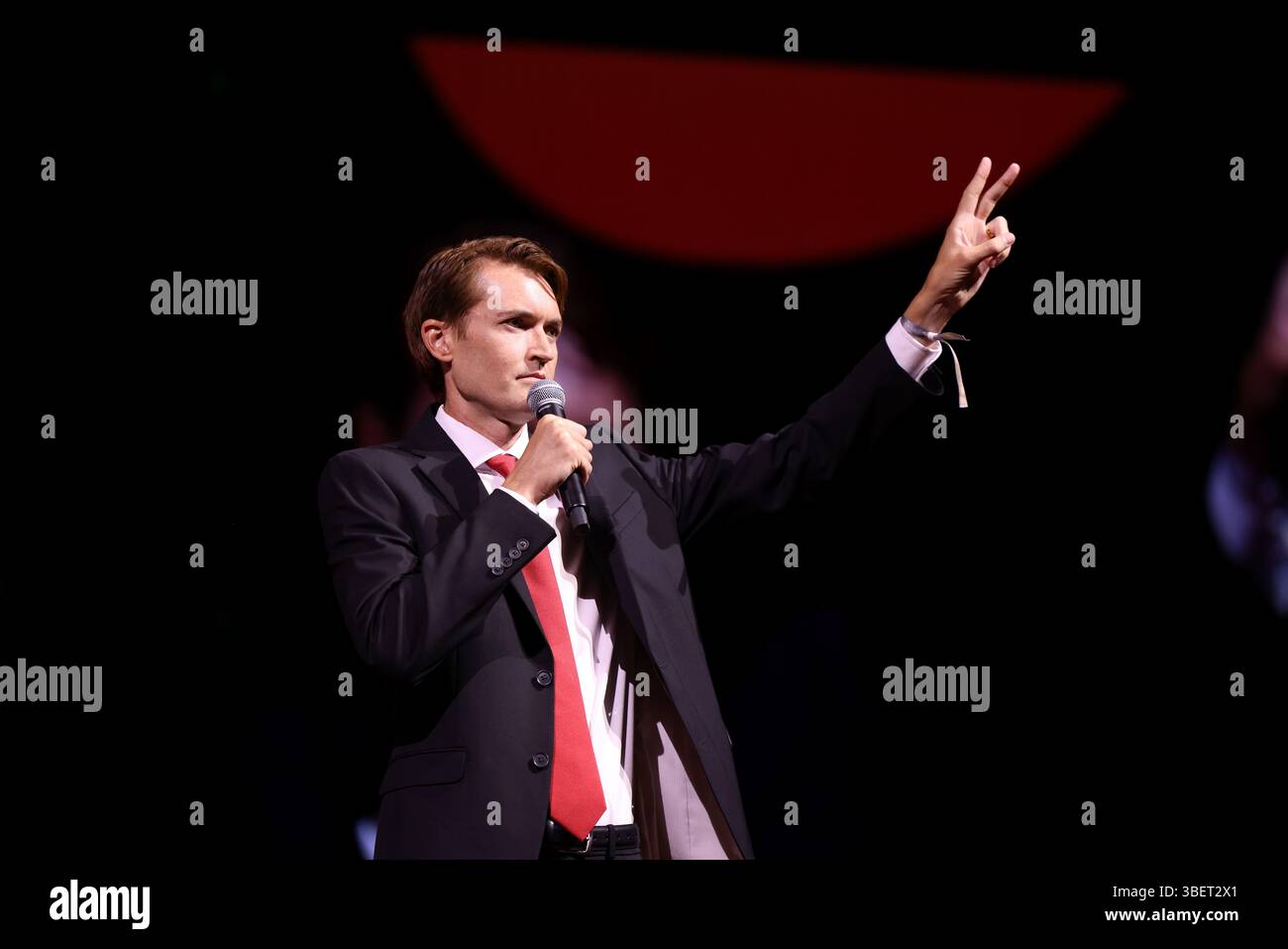 Ross ulbricht hi-res stock photography and images - Alamy