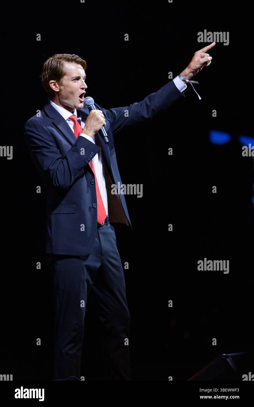 Ross ulbricht hi-res stock photography and images - Alamy