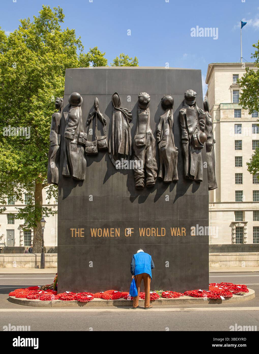 The national monument to the women of world war ii hi-res stock ...