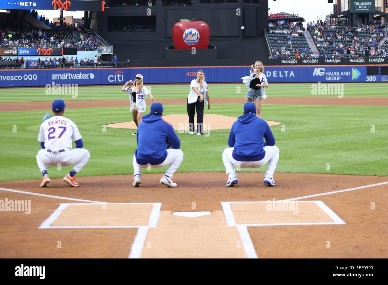 Xandra pohl hires stock photography and images Alamy