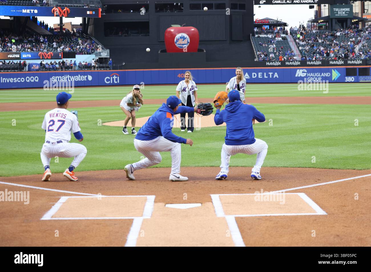 Xandra pohl hires stock photography and images Alamy