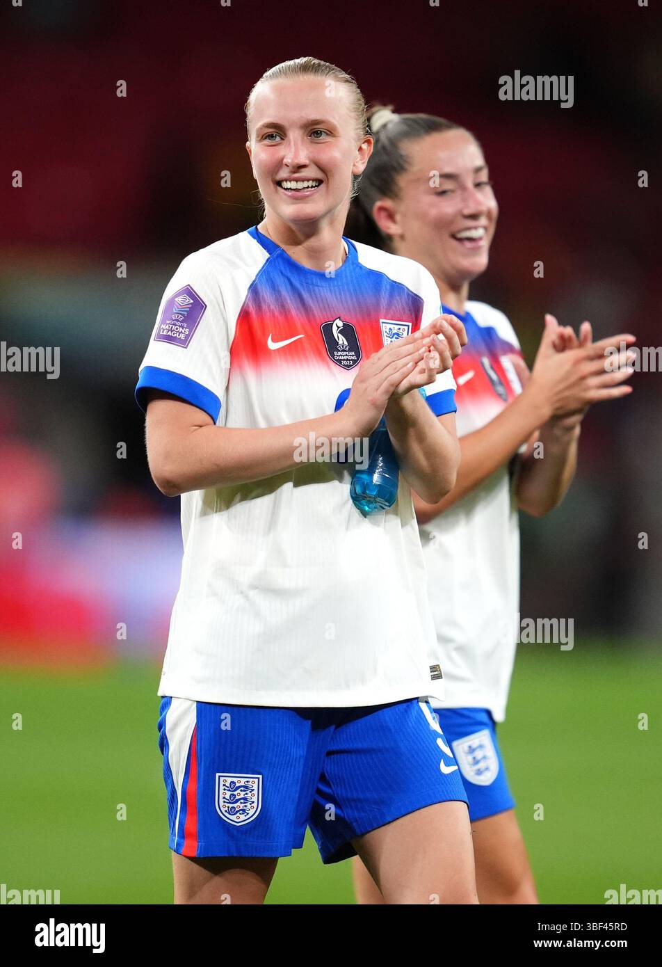 England's Aggie Beever-Jones (left) and Maya Le Tissier celebrate the ...