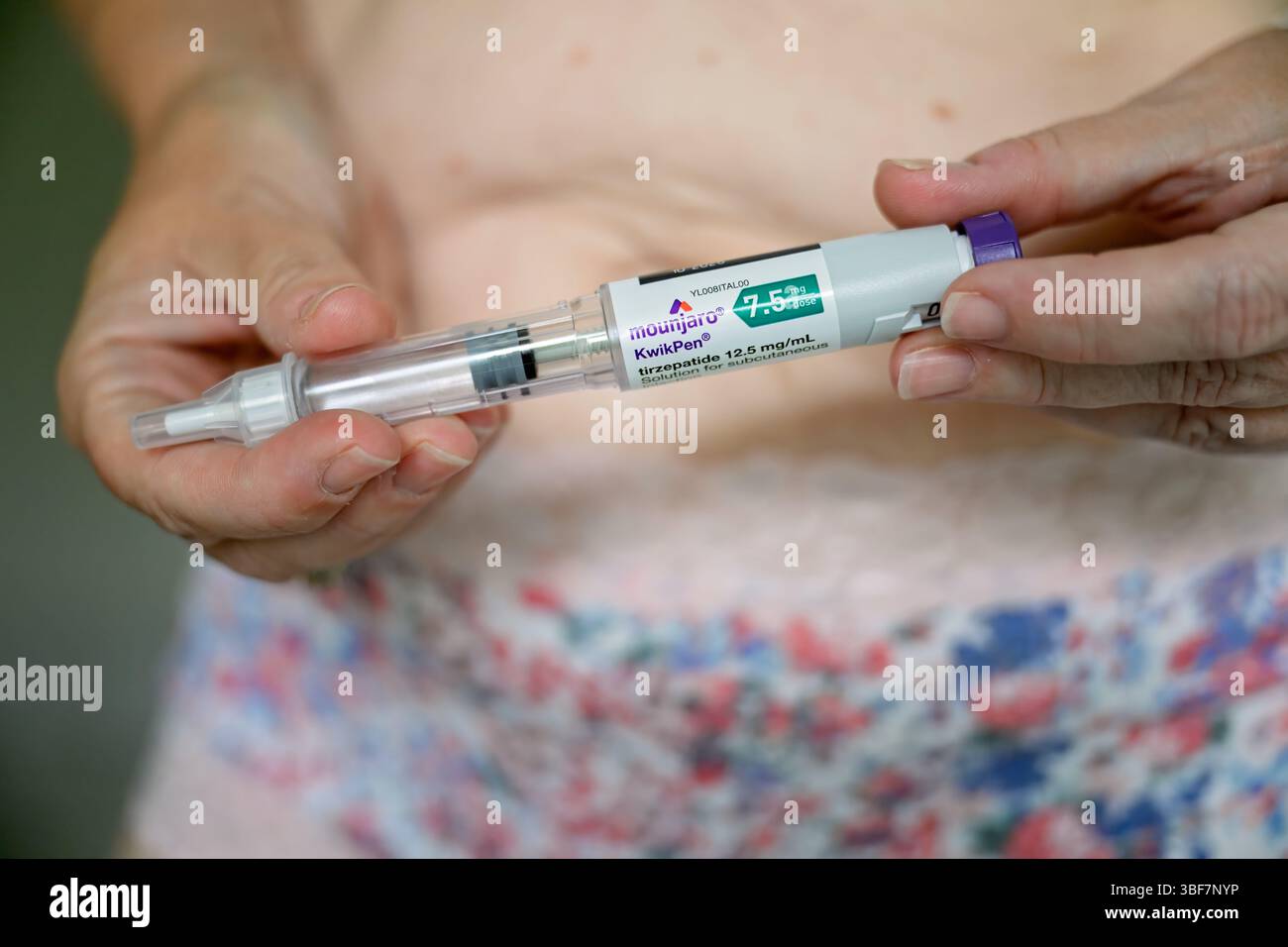 Glucagon-like peptide-1 receptor: mechanisms and advances in therapy