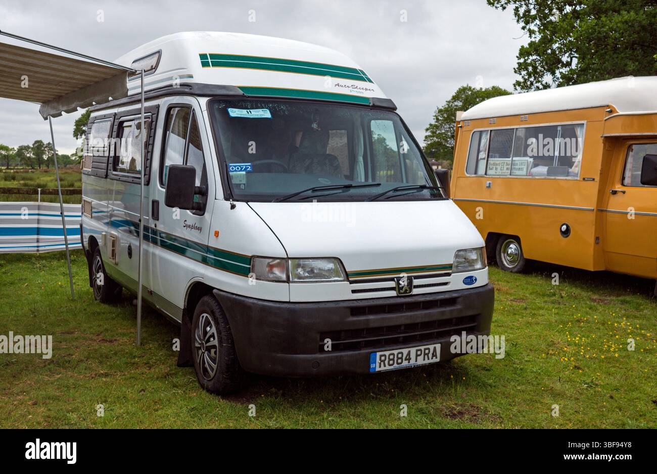 Peugeot boxer camper hi-res stock photography and images - Alamy