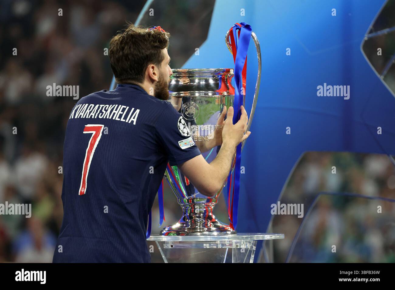Khvicha Kvaratskhelia PSG Champions League final Did You Know?