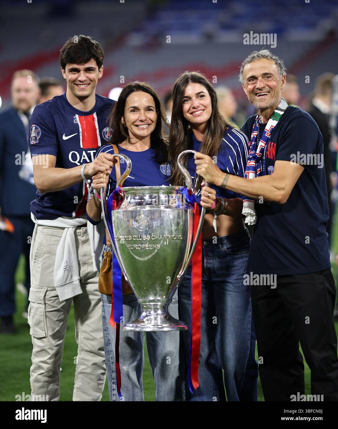 MUNICH, GERMANY - MAY 31: Luis Enrique, Head Coach of Paris Saint ...