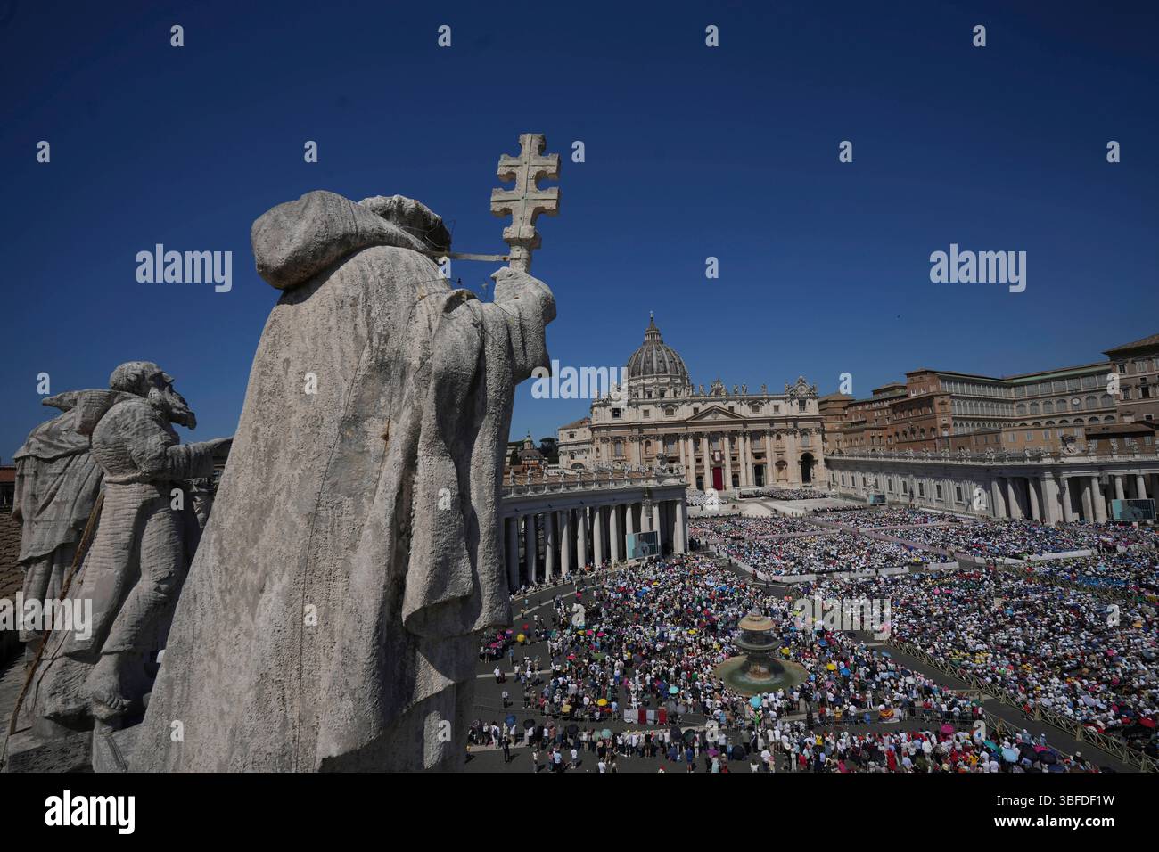 A view of St. Peter's Square as Pope Leo XIV celebrates Mass for the ...