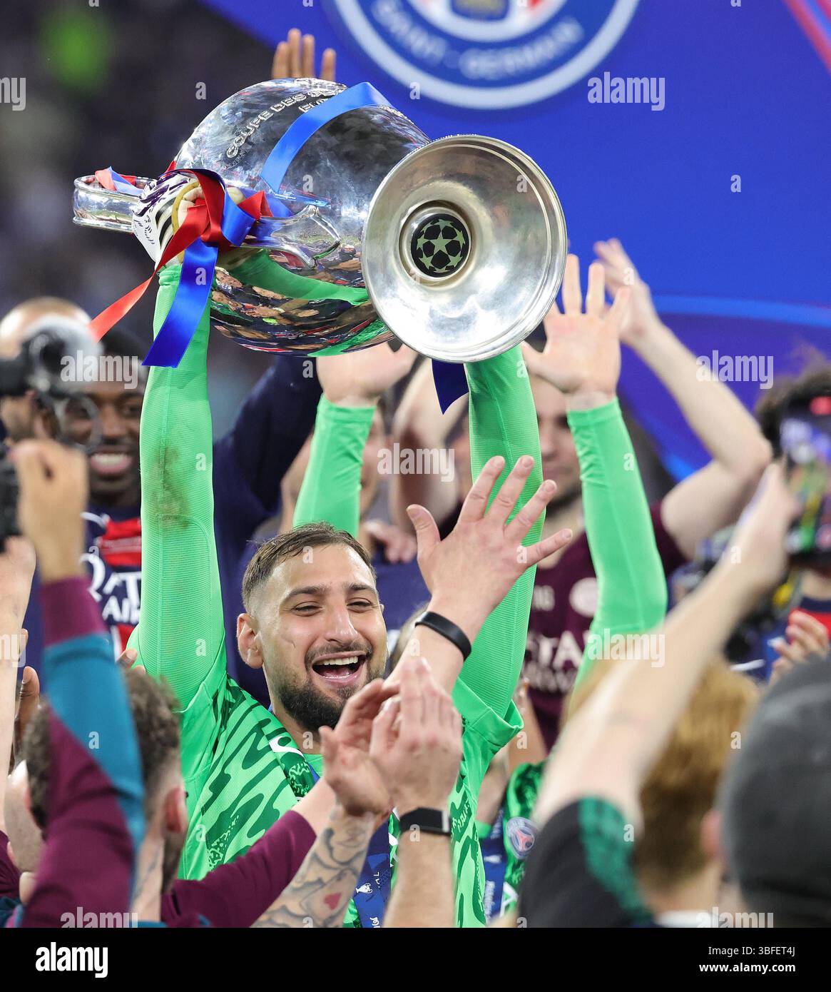 Munich, Deutschland. 31st May, 2025. firo: 31.05.2025, Football ...