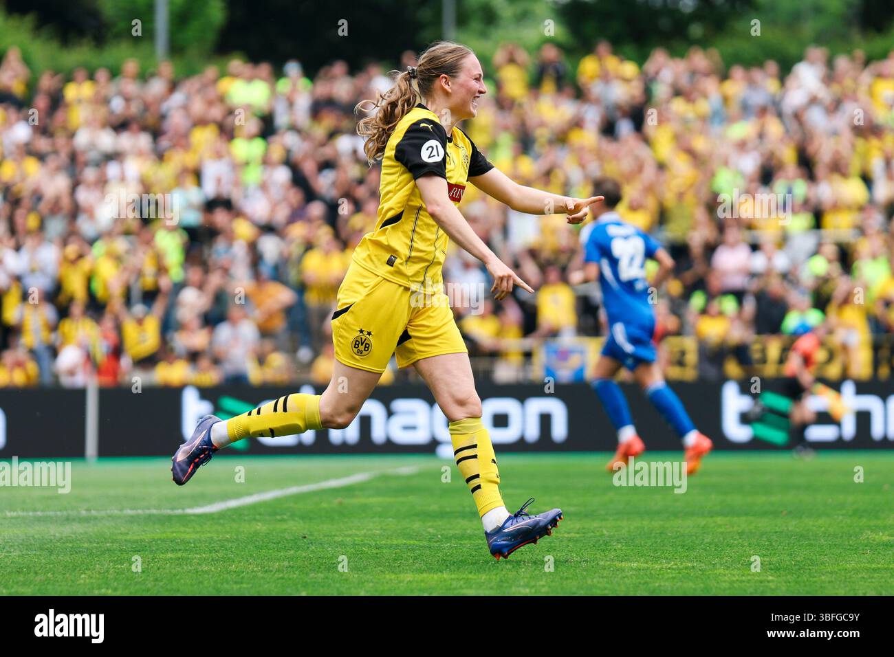 Verbandspokal Finale: BVB - FC Schalke 04; Dortmund, Stadion Rote Erde ...