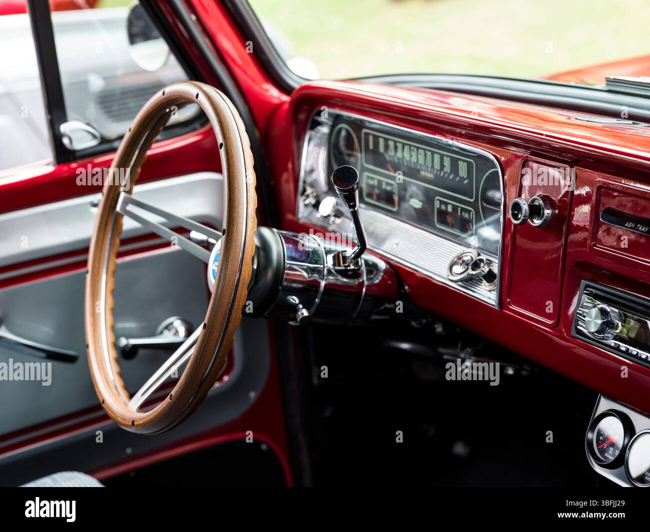 NSRA NATIONAL STREET ROD ASSOCIATION CAR RALLY ST IVES BAY HOLIDAY PARK ...