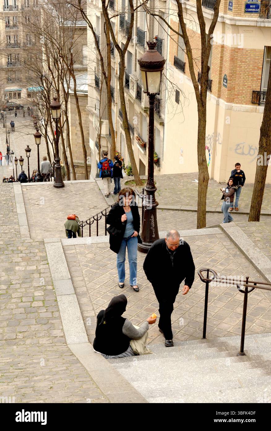 その他 Photo People in Paris vol. 01 & 02 People on the streets of paris hi-res stock photography and images