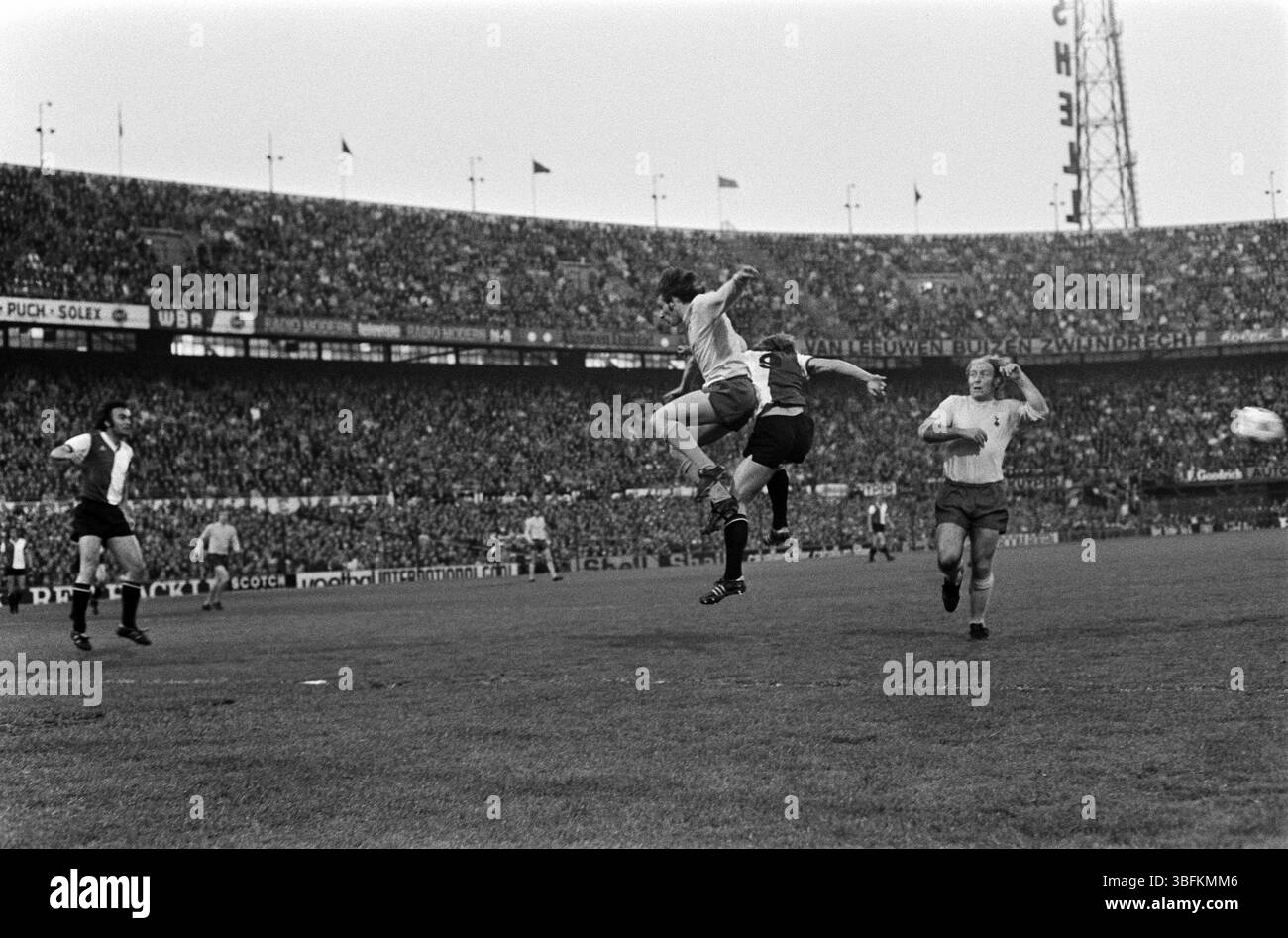 Feyenoord vs Tottenham Hotspur 2-0, UEFA Cup Final 1974 - photo by Rob Mieremet, Anefo Stock Photo