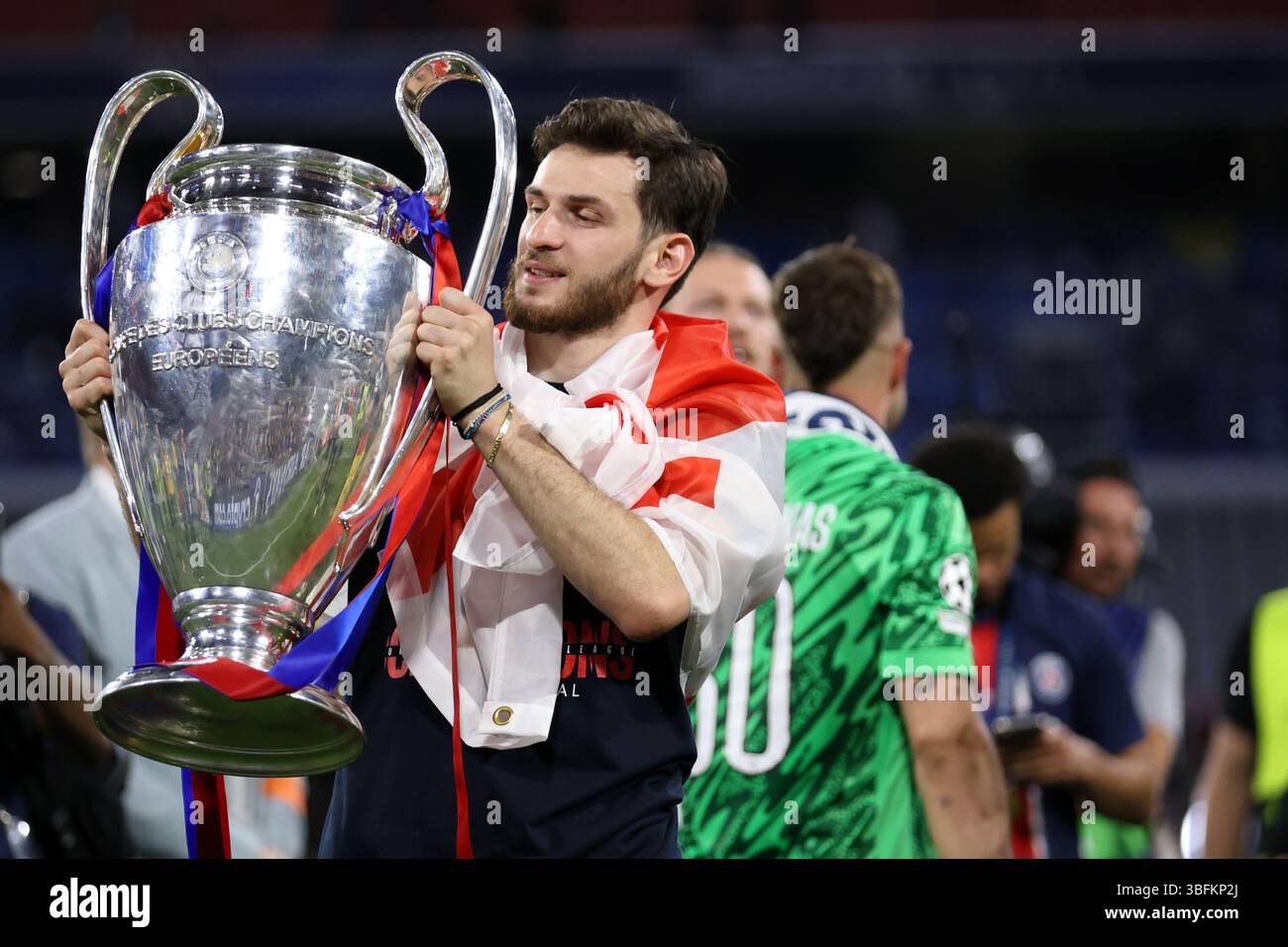khvicha-kvaratskhelia-of-paris-saint-germain-fc-celebrates-winning-the
